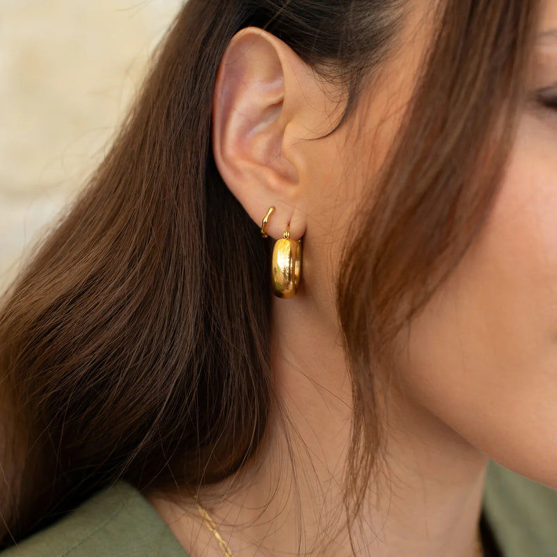 Bamboo Huggie Hoop Earrings - Gold - SKE-26