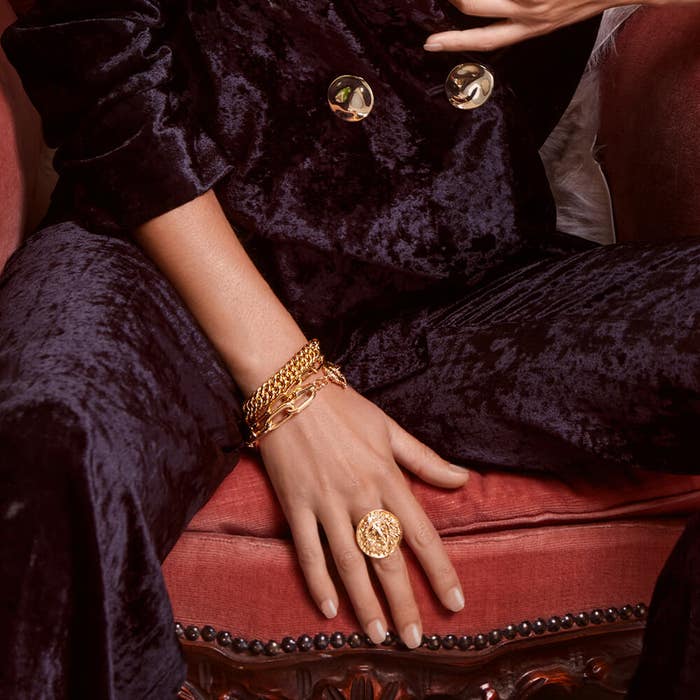 Double Curb Bracelet - Gold - CC-G-BR-1-S1