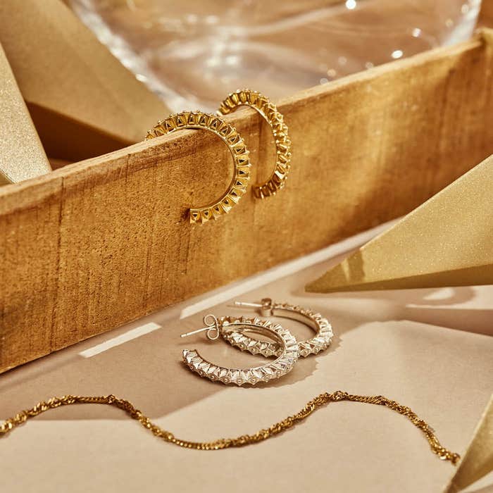 Moonbeam Hoop Earrings - Silver - SEH3192