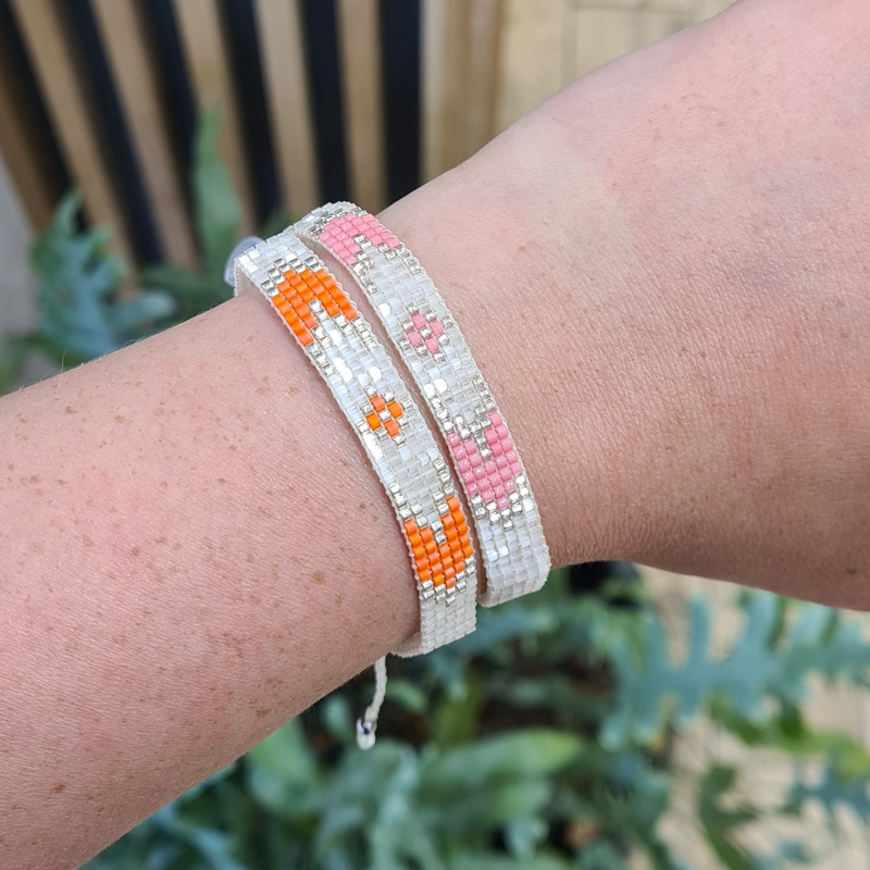 Peeky Bracelet - Coral/White - BE-XS-11265