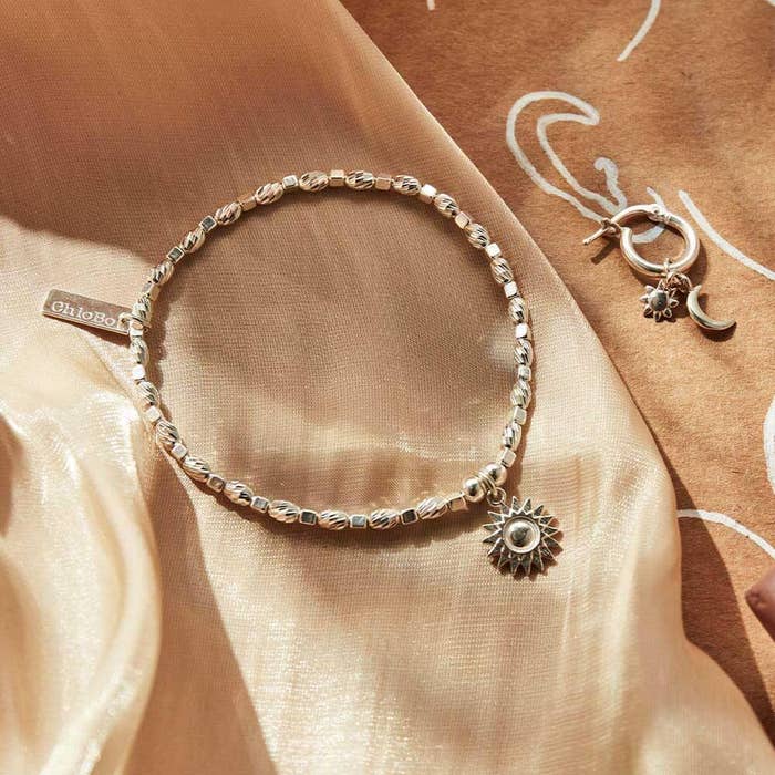 Soul Glow Sunshine Bracelet - Silver - SBCFR3085