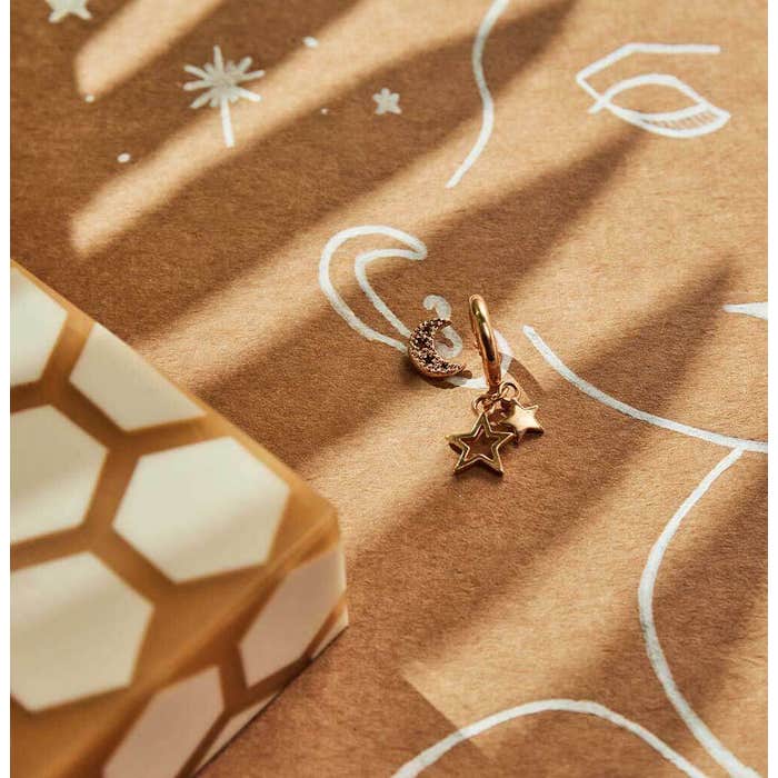 Double Star Hoops - Yellow Gold - GEH1128