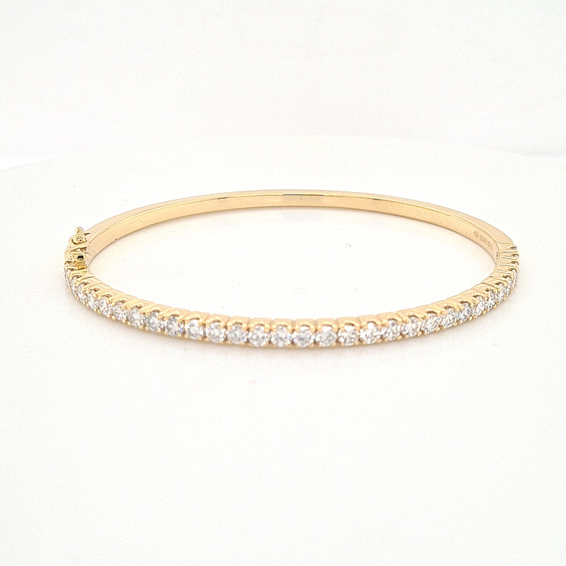 18ct Yellow Gold Diamond Bangle - 2.54ct