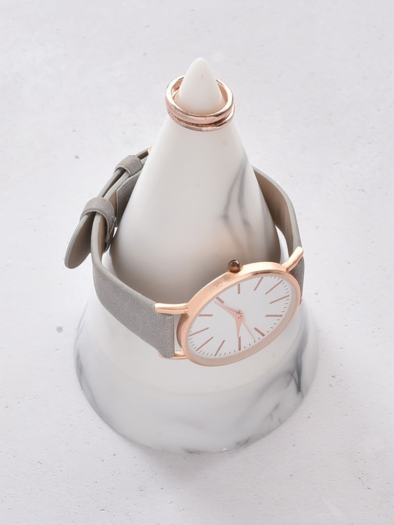 Large Marble Cone Jewellery Peak - White - 73722