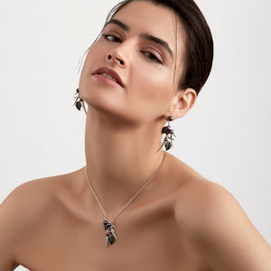 Blackthorn Drop Leaf Pearl Pendant - Silver - BT009.SSBKNOS