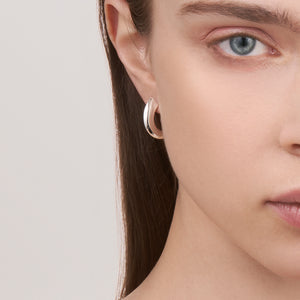 Talon Cat Claw Medium Hoop Earrings - Silver - SA015.SSNAEOS