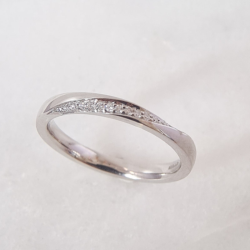 brown-newirth-felicity-diamond-wedding-band-platinum-0-075ct