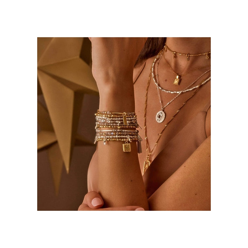 chlobo-celestial-wonderer-bracelet-gold-gbtr3188