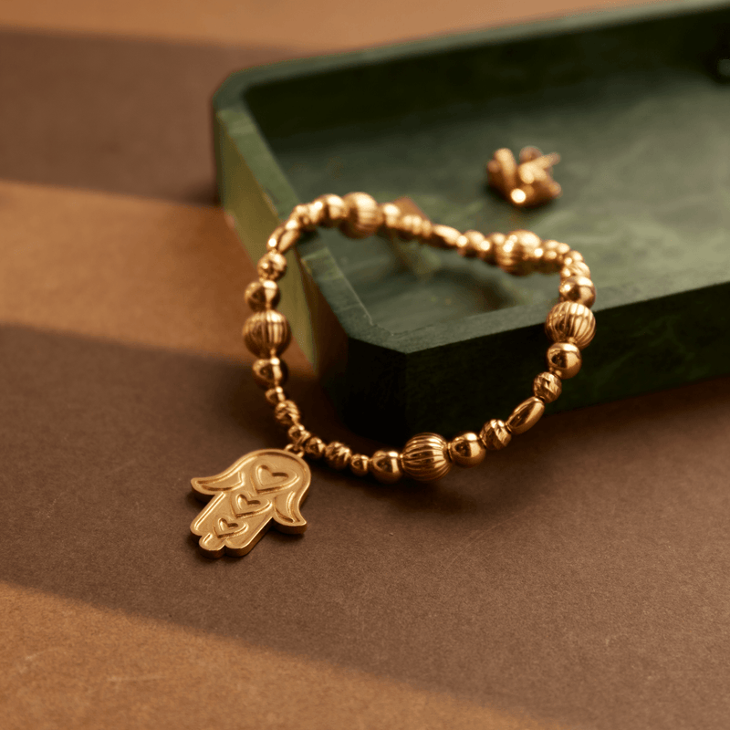 chlobo-hand-of-love-bracelet-gold-gbpfb3231