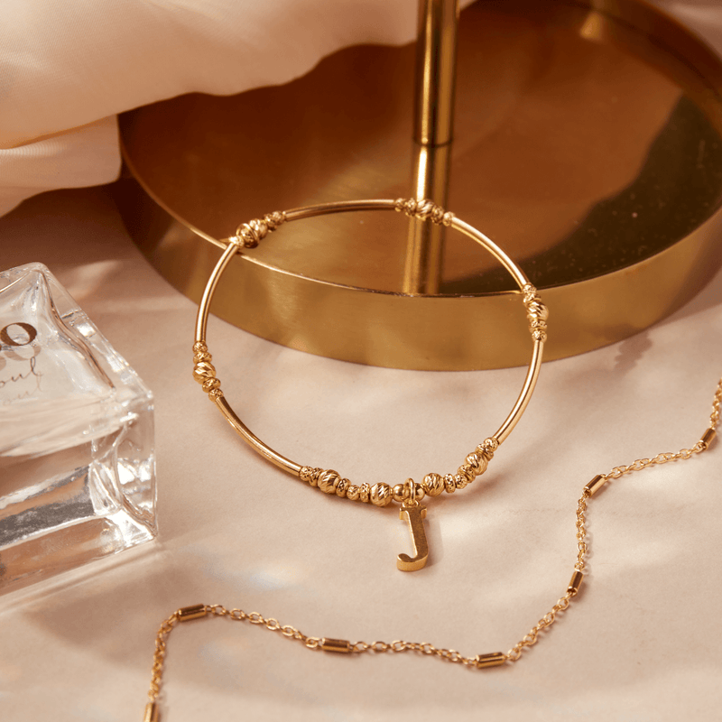 chlobo-initial-bracelet-j-gold-gbmnfr4043j