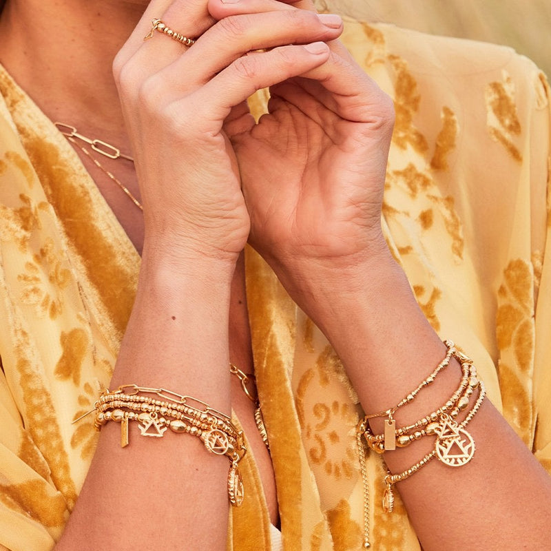 chlobo-sparkle-disc-fire-bracelet-gold-gbsd3111