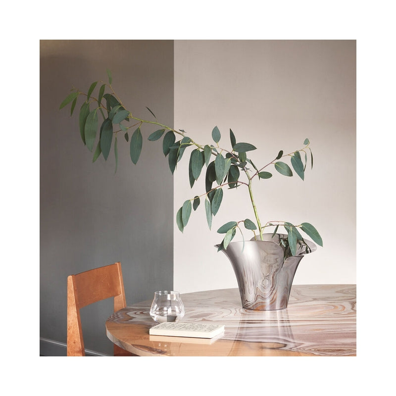 georg-jensen-bloom-botanica-flower-pot-medium-10019514