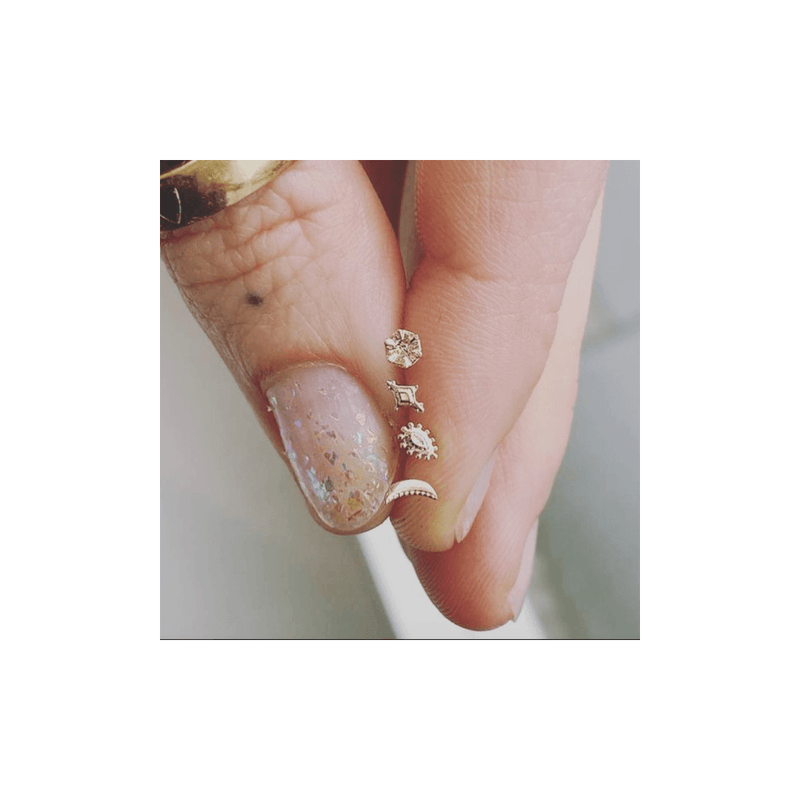 metier-by-tomfoolery-dala-3-2-stud-earring-gold-st-dal-3-2