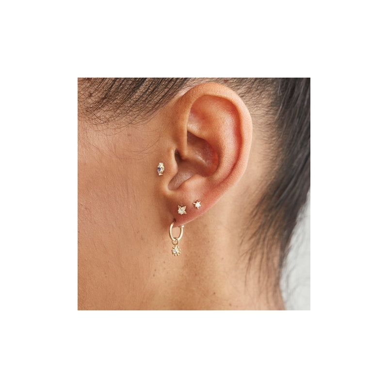 metier-by-tomfoolery-dala-3-diamond-stud-earring-gold-st-dal3-wd-sc5