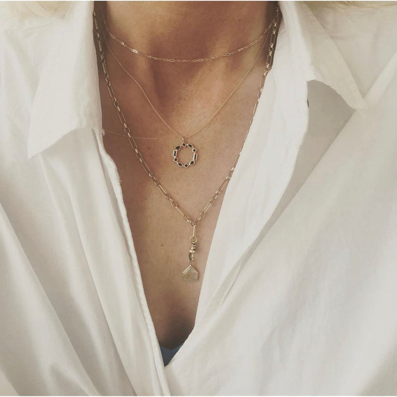 metier-by-tomfoolery-light-eiffel-chain-necklace-20-gold-nk-ei-l-20-sw