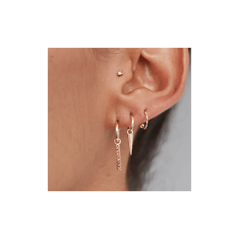 metier-by-tomfoolery-mini-plaque-hoop-earring-gold-hpm