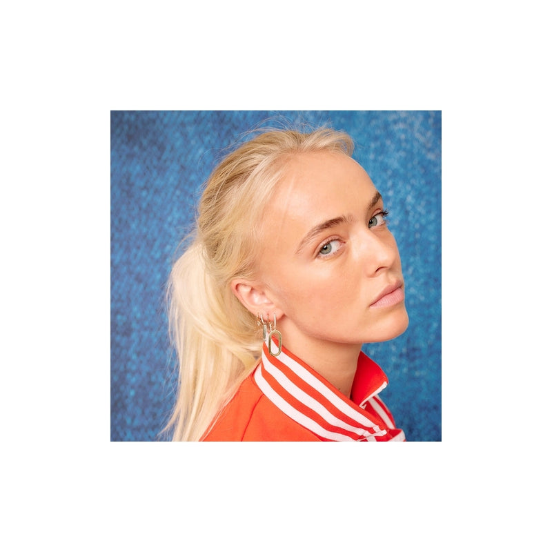 metier-by-tomfoolery-seamless-large-diamond-pave-clicker-hoop-gold-hplo-sc-wd