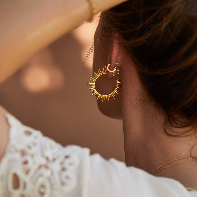 rachel-jackson-electric-goddess-statement-hoop-earrings-gold-sne14gp