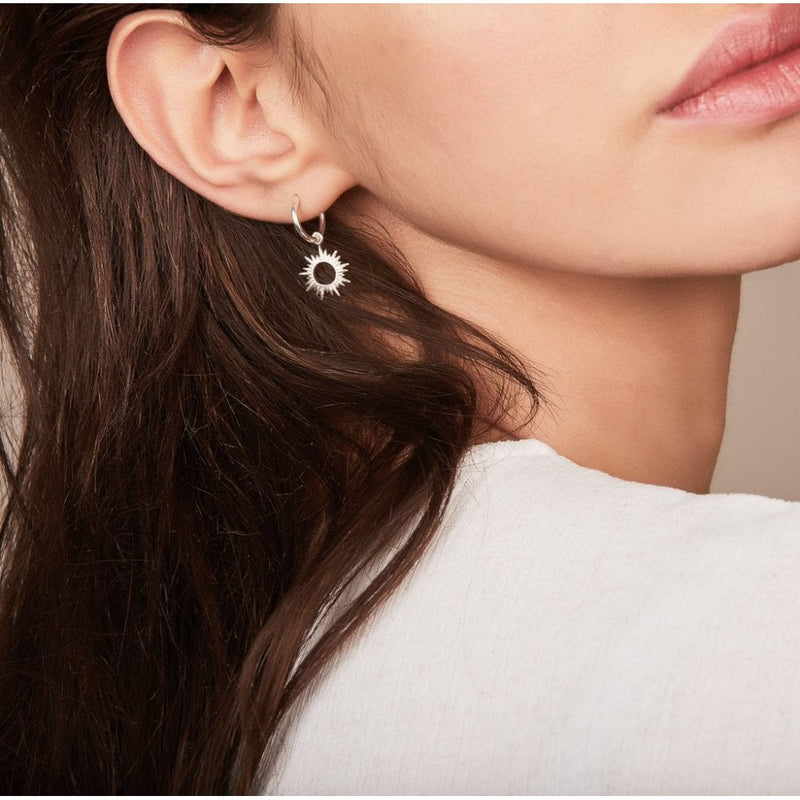 rachel-jackson-eternal-sun-mini-hoop-earrings-silver-cne15s