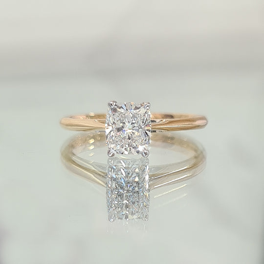 18ct Gold Cushion Cut Diamond Engagement Ring - 1.01ct