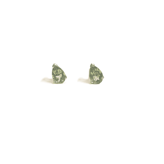 18ct Yellow Gold Peridot Stud Earrings