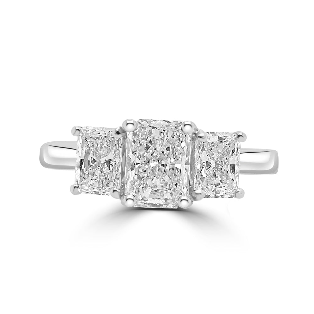 Diamond ring hot sale radiant cut