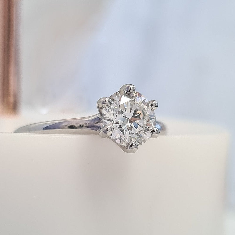 sarah-layton-platinum-round-brilliant-cut-diamond-solitaire-1-00ct