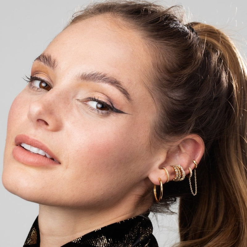 scream-pretty-bezel-single-ear-cuff-with-clear-stones-gold