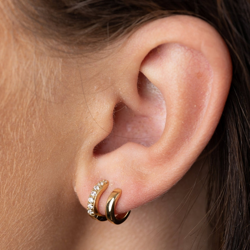 scream-pretty-double-huggie-hoop-earrings-gold-spg-362
