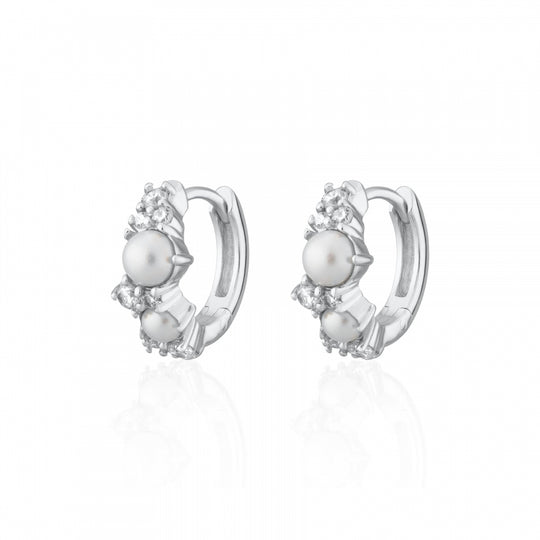 Hannah Martin Pearl Huggie Earrings - Silver - SPS-404