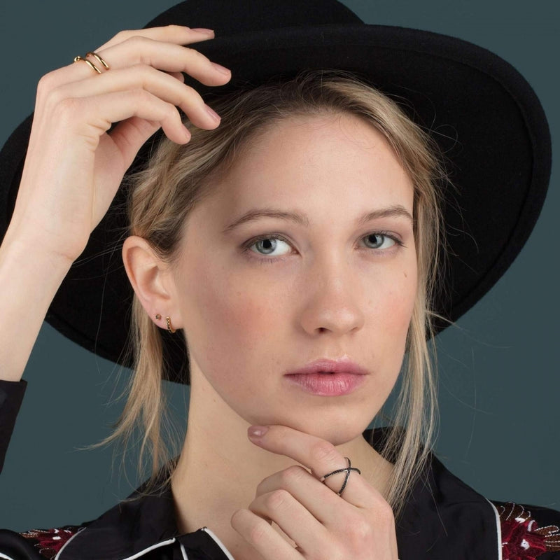 scream-pretty-huggie-and-tiny-stud-earring-set-gold-black-spejsgs52-141