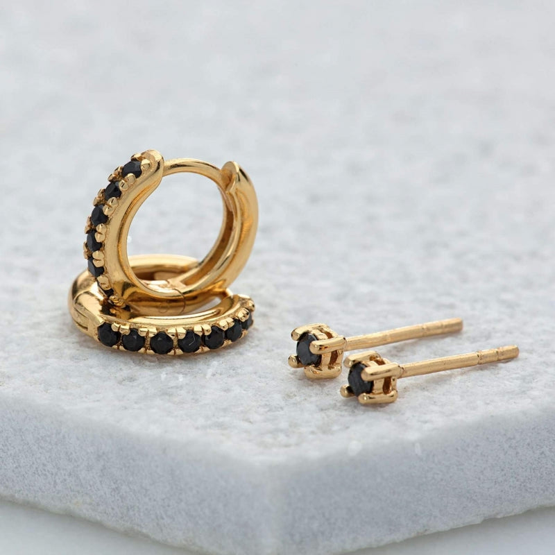 scream-pretty-huggie-and-tiny-stud-earring-set-gold-black-spejsgs52-141