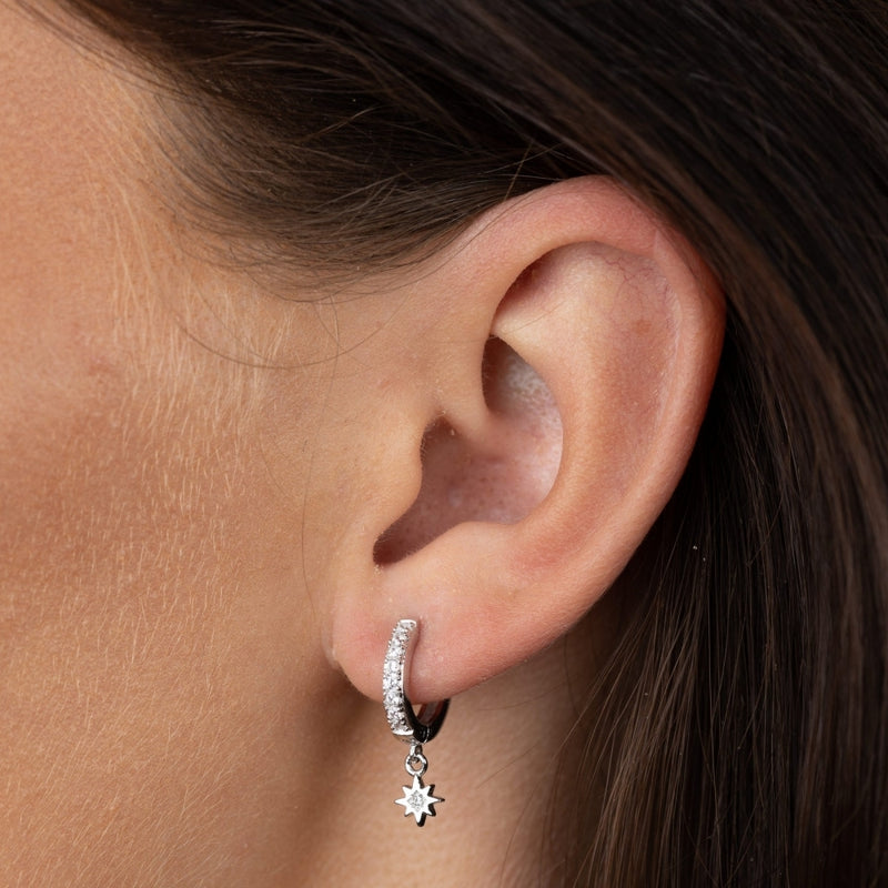 scream-pretty-interstellar-star-huggie-hoop-earrings-silver-sps-380