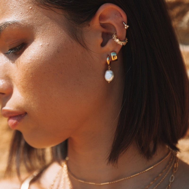 scream-pretty-pearl-trinity-huggie-hoop-earrings-gold-spg-37