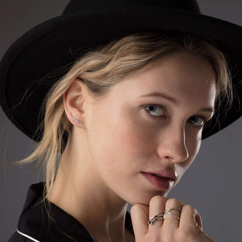 scream-pretty-sparkling-climber-earrings-gold-specgs11-pv