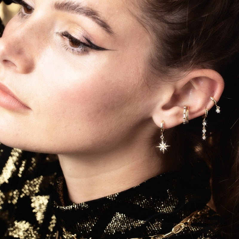 scream-pretty-triple-drop-sparkle-huggie-hoop-earrings-gold-spesgs147