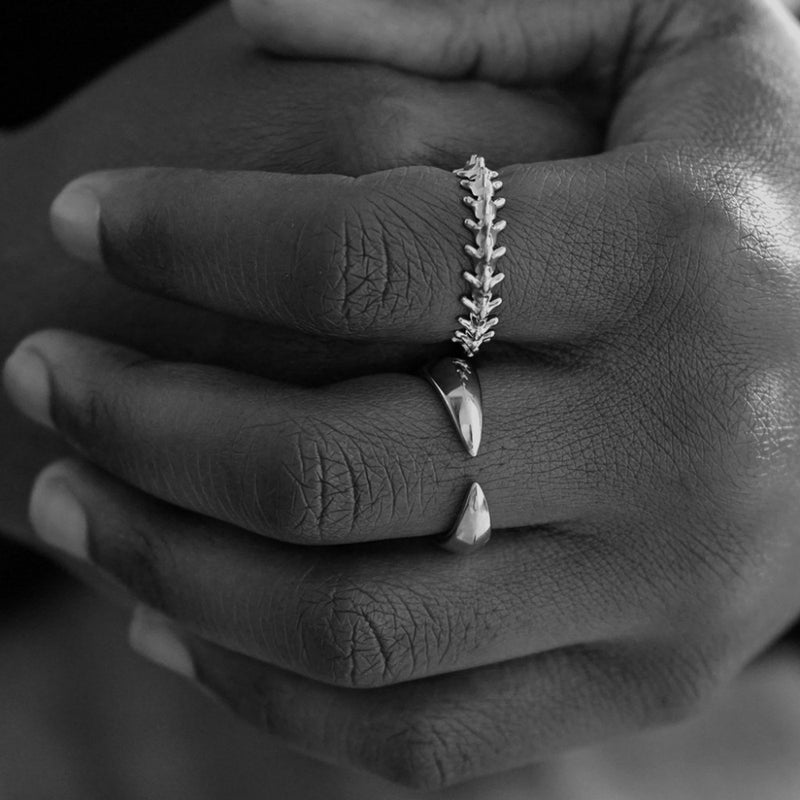 shaun-leane-serpent-trace-band-ring-size-m-silver-st030-ssnarzm