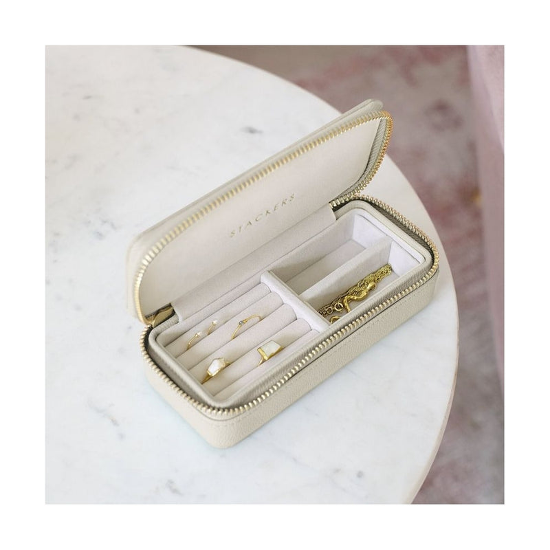 stackers-medium-jewellery-box-zipped-oatmeal-75626