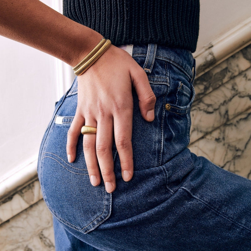 ti-sento-milano-slim-ribbed-bangle-gold-silver-2956sy